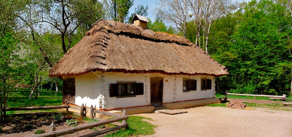 Українське село Бузова