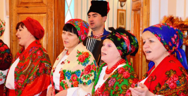 1 370 190 3 3 768x535