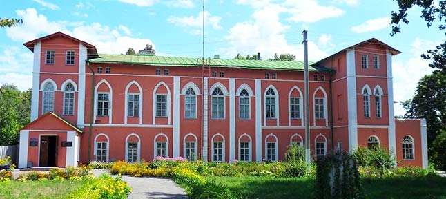 Palaces and manors of the Kharkiv region