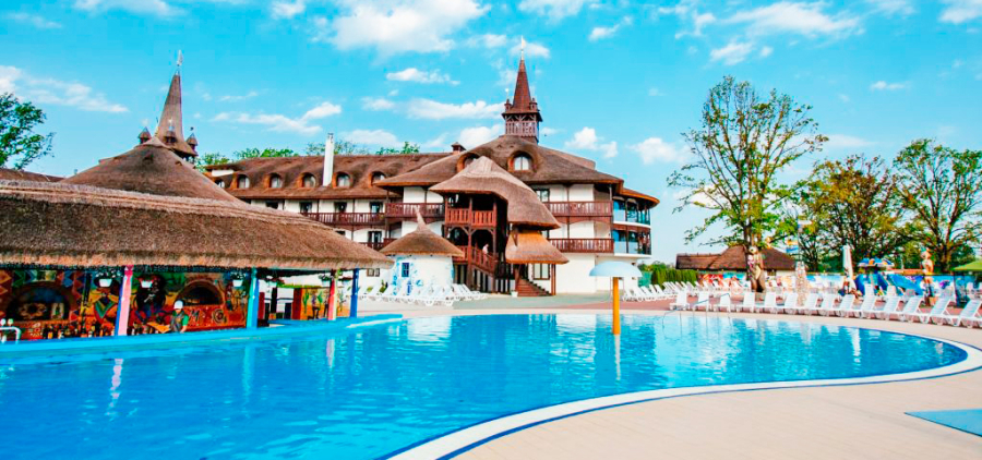 Закарпатські насолоди. Термали, ласощі та вино