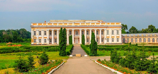 Палац Потоцьких у Тульчині